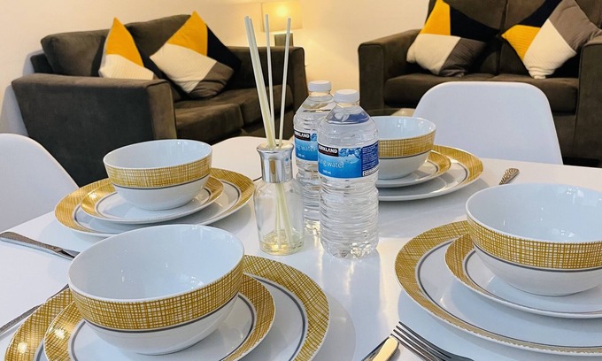 Derby Apartment | Modern city centre two bedroom fully equipped apartment