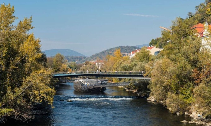 Sankt Leonhard Apartment | Modern City Hideaway Graz