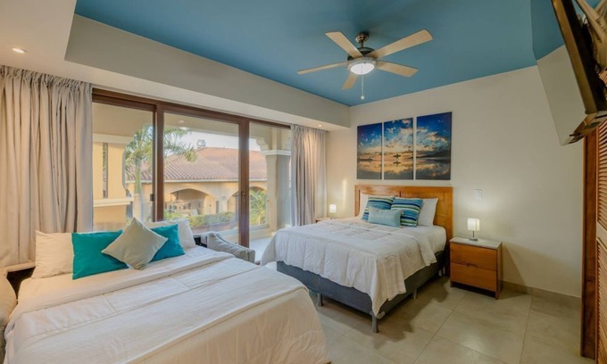 San Diego Condo | Modern Coastal Retreat in Gran Pacifica