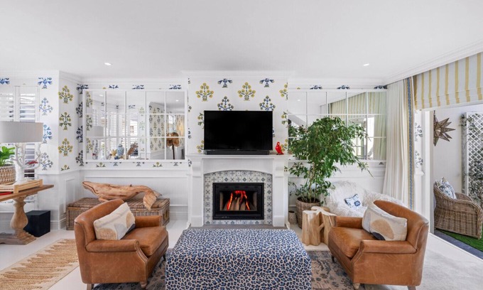 Kalk Bay House | Modern Coastal Townhouse at The Majestic