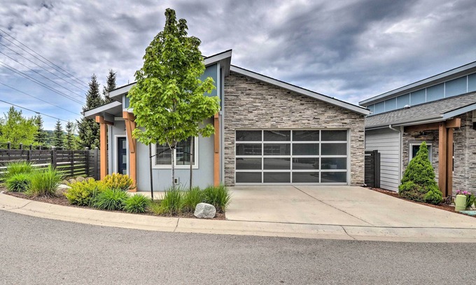 Coeur d'Alene House | Modern Coeur d'Alene Home Near Trails & River!