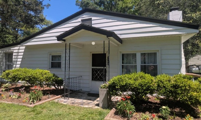 Colonial Beach House | Modern comfort. Bring your boat, walk to the beach. Dog friendly.