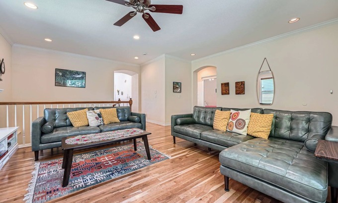 Stapleton House | Modern Comfort in Central Park: 4BR Home in Denver