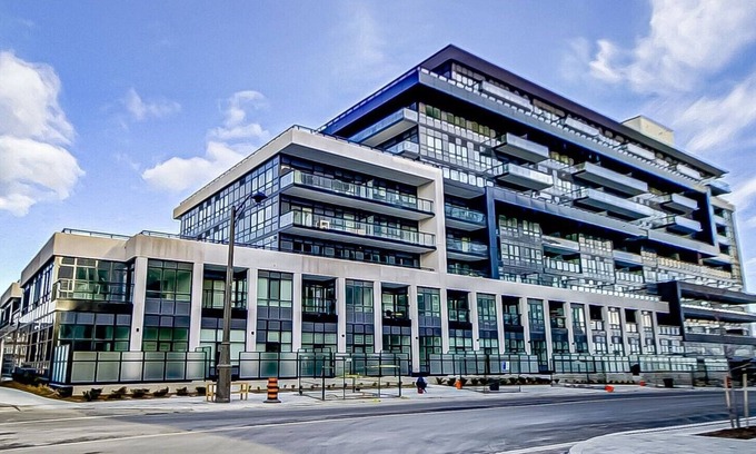 Oakville Condo | Modern Comfort in Oakville