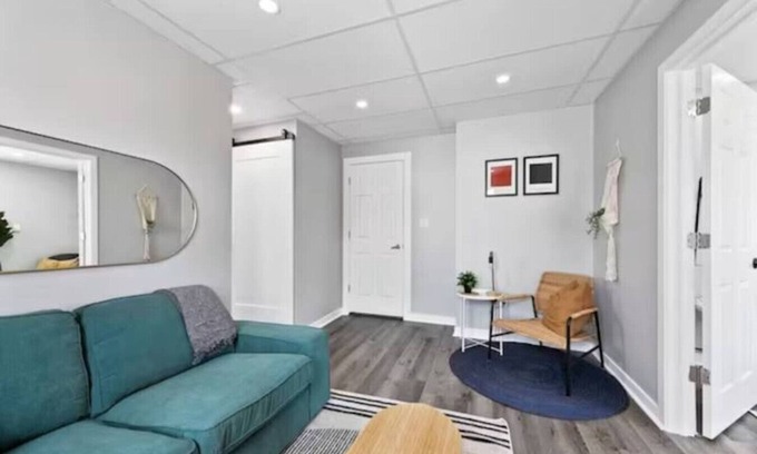 Walkerville Apartment | Modern Comfort in Walkerville | 2BR + WiFi + Parking