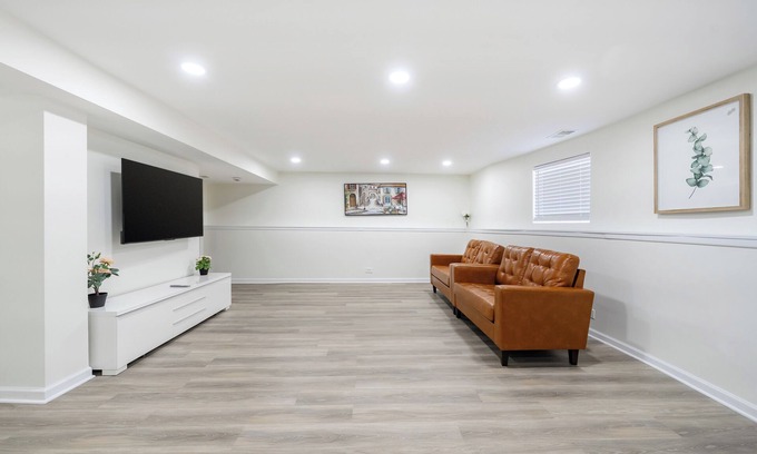West Ridge Condo | "Modern Comfort, Urban Charm"