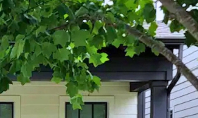 Lockeland Springs House | Modern & Comfy ~ Mins to Stadium & Downtown ~ Deck