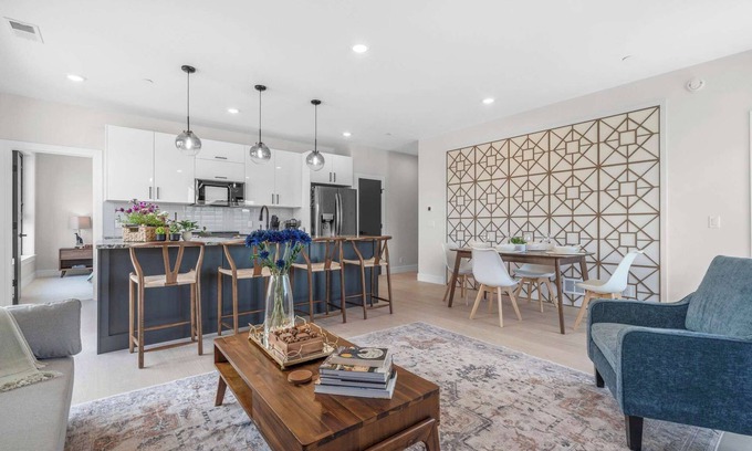Grand Haven Condo | Modern Condo Downtown Close to Shops/Food/Beach
