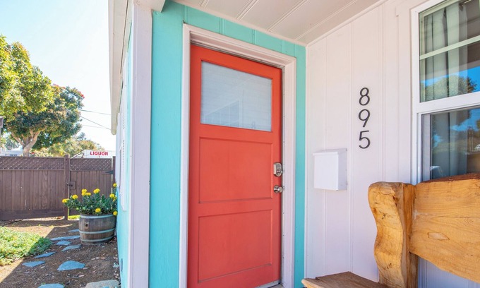 Morro Bay House | Modern Cottage In The Heart Of Downtown Morro Bay