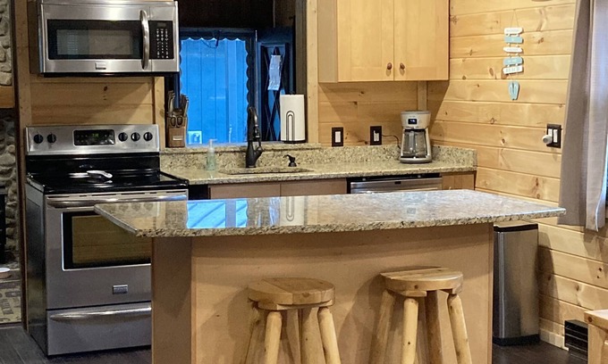 Caseville Cabin | Modern cozy cottage walk to beach and trails