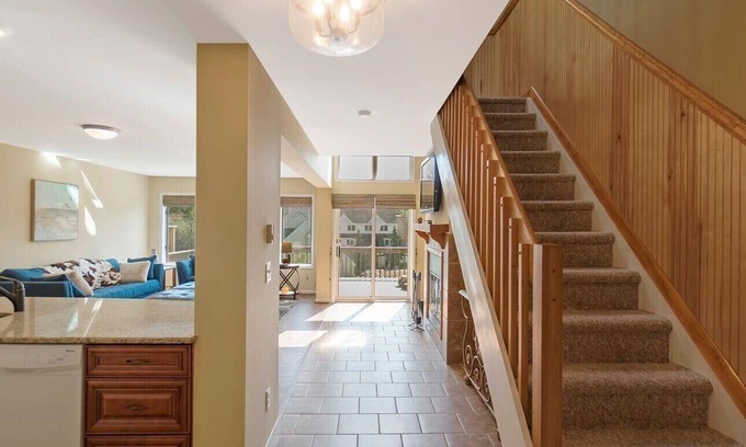 Hensonville House | Modern & cozy getaway, Windham. Skiing. Perfect for families. The Nordic Light