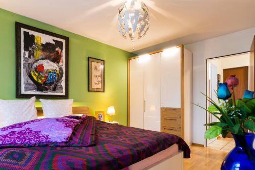 Allschwil Apartment | Modern, Cozy Large Apartment with Terrace in Basel- Allschwil