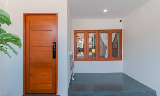 Hai Ya House | Modern & Cozy Townhome 2BR w/Spacious living area -5min to Walking St market