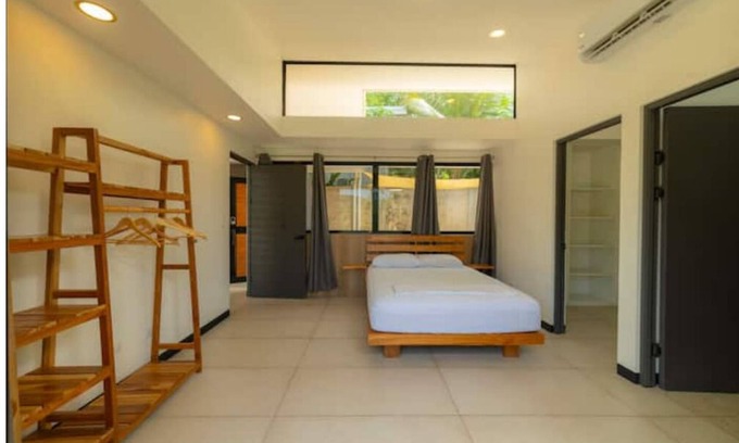 Buenos Aires House | Modern 2BR Home – Near Hermosa & Santa Teresa