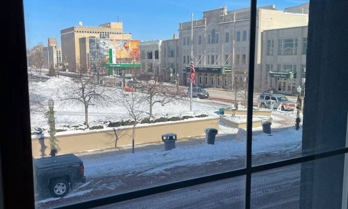 Wausau Apartment | Modern Downtown Loft on the 400 block