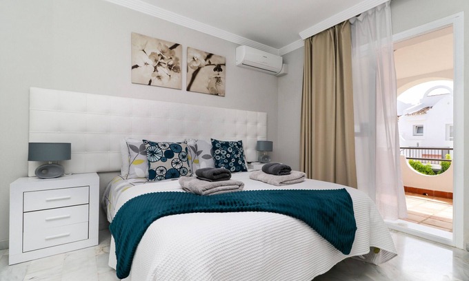Urbanizacion Hacienda las Chapas Apartment | Modern duplex 6303 - great facilities onsite