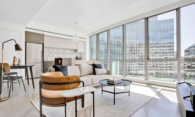 Dupont Circle Apartment | Modern Dupont Circle 1BR w/ Gym & Pool, 3 blocks to U St, by Blueground