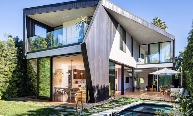 Beverly Grove House | Modern Eclectic Villa In L.A. {Well-Known Architect} Salt Water Pool/Jacuzzi