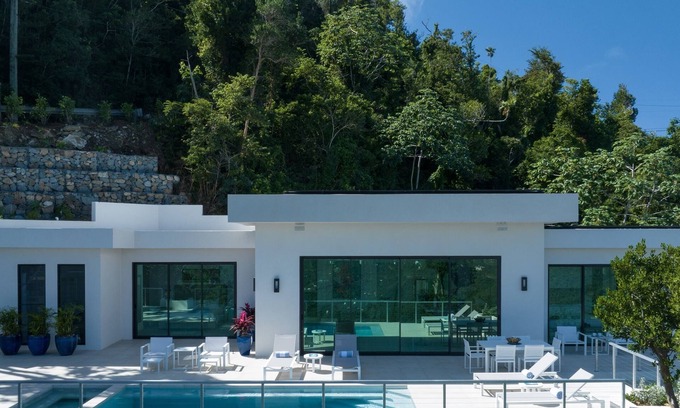 Estate Emmaus Villa | Modern eco-luxury villa with epic views