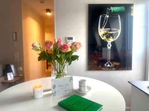 Mitte Apartment | Modern Elegance in historical City Center