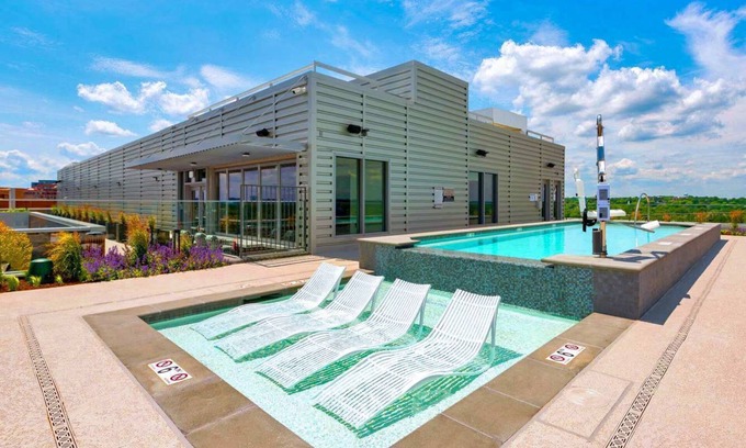 Clarendon Apartment | Modern Escape Near Pentagon