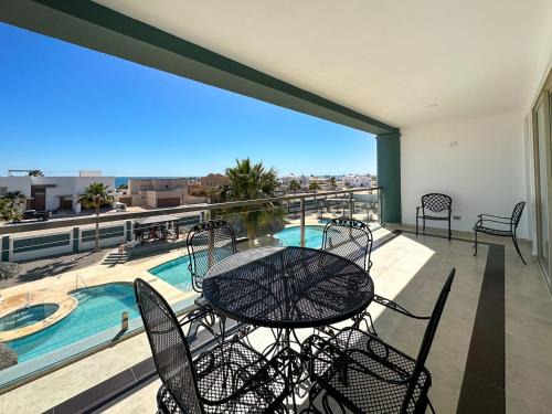 Las Conchas House | Modern Exclusive Condo with Pools & Tranquillity #309