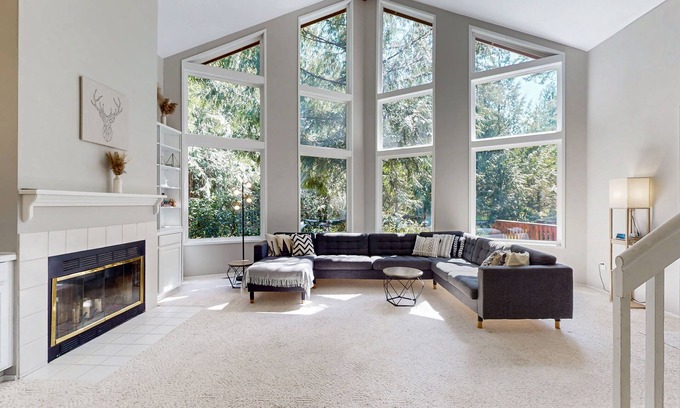 Allyn House | Modern, family-friendly lakefront retreat with private hot tub and lake access