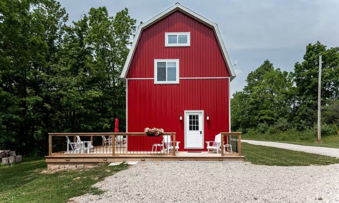 Malahide House | Modern Farmhouse Red Barn w/1 bedroom and a Scenic Forest and Country Setting