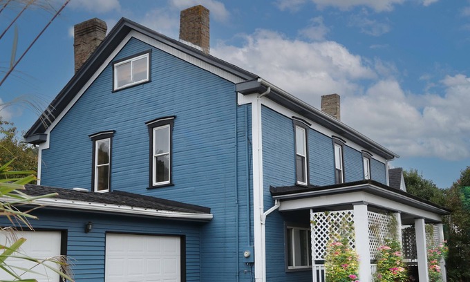 New Cumberland House | Modern Farmhouse in town.