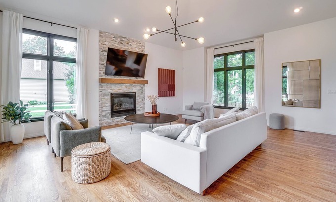 Fort Collins House | Modern Fort Collins Home w/ Large Backyard & Patio