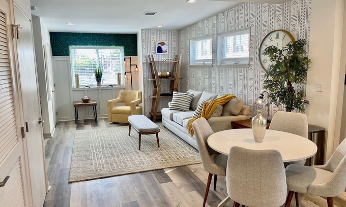 Trenton Apartment | Modern Fully Renovated Loft in Downtown Trenton