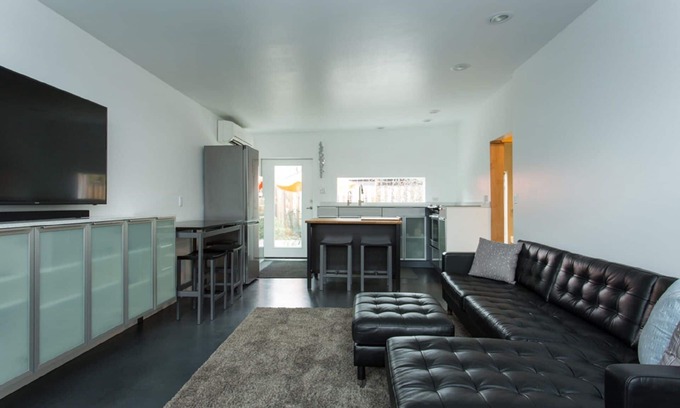 North End House | Modern Get Away - The Boat House