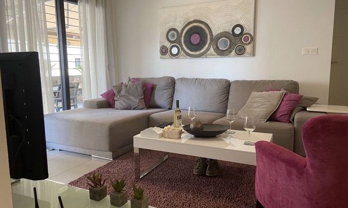 Torre de la Horadada Apartment | Modern ground floor flat within walking distance to the sea.