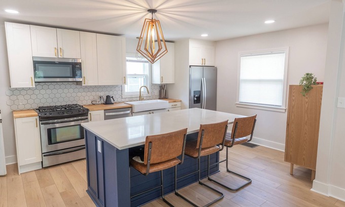 Grandville House | Modern Grandville Abode