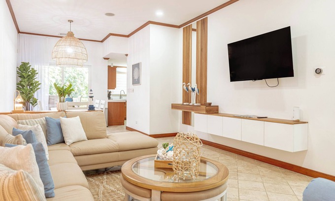 Herradura Apartment | Modern Ground-Floor Condo @ Los Sueños