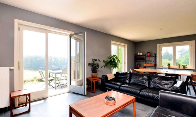Flobecq House | Modern Holiday Home in Flobecq with Garden