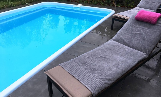 Andreasvorstadt House | Modern holiday home in Erfurt close to the center Terrace Garden Pool