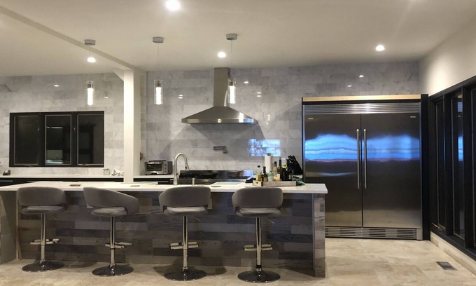 New Irving Park House | Modern home in the heart of Greensboro