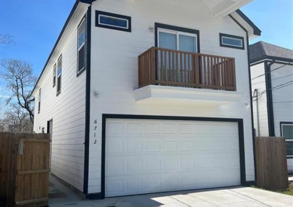 Northeast Houston House | Modern Home Northeast Houston!