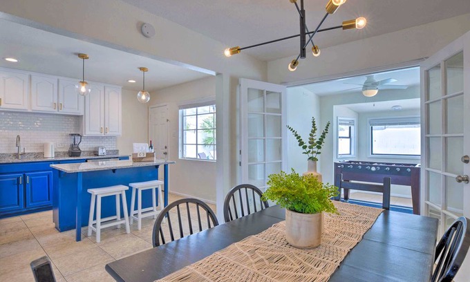 Scottsdale Estates Five House | Modern Home w/ Pool < 2 Mi to Old Town Scottsdale!