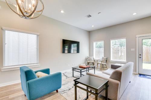 Northside House | Modern Home with Fenced Backyard in Houston