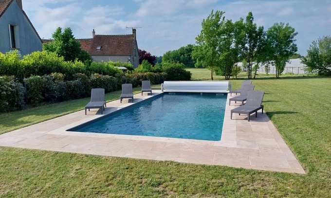 Selles-sur-Cher Cottage | Modern house with secure pool in La Vernelle
