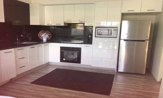 Belmont House | Modern industrial living. 3 Bedroom Townhouse