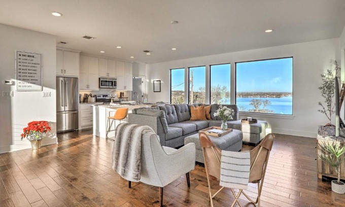 Granbury House | Modern Lakeview Hilltop Retreat with Game Garage!