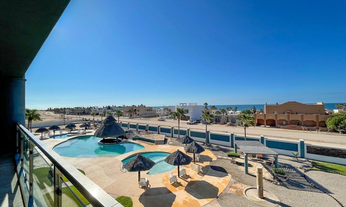 Las Conchas Condo | Modern Linda Vista Condos