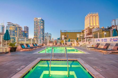 Historic Core Apartment | Modern Loft 1BR in Downtown LA!