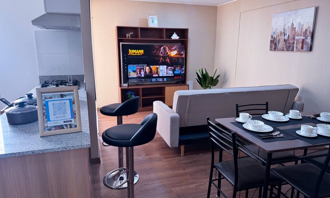 Surquillo Apartment | Modern Loft 2 BR with Balcony near Miraflores