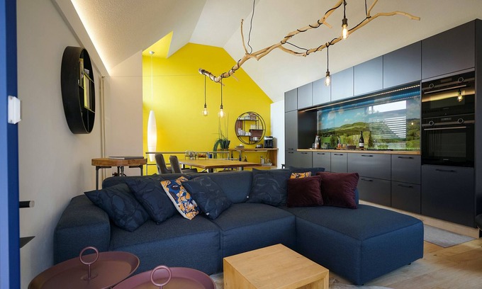 Huenfeld Apartment | Modern loft with terrace in the Hessian KegelSpiel!