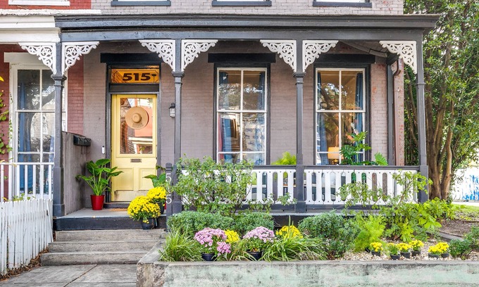 Jackson Ward House | Modern, Lovely and Spacious Home