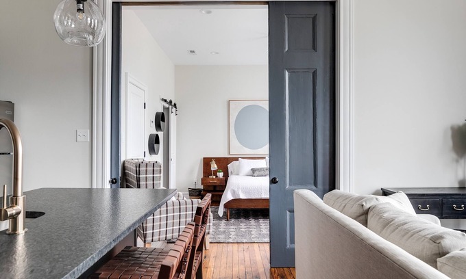 Church Hill Apartment | Modern Luxe Apartment - Close to City Center